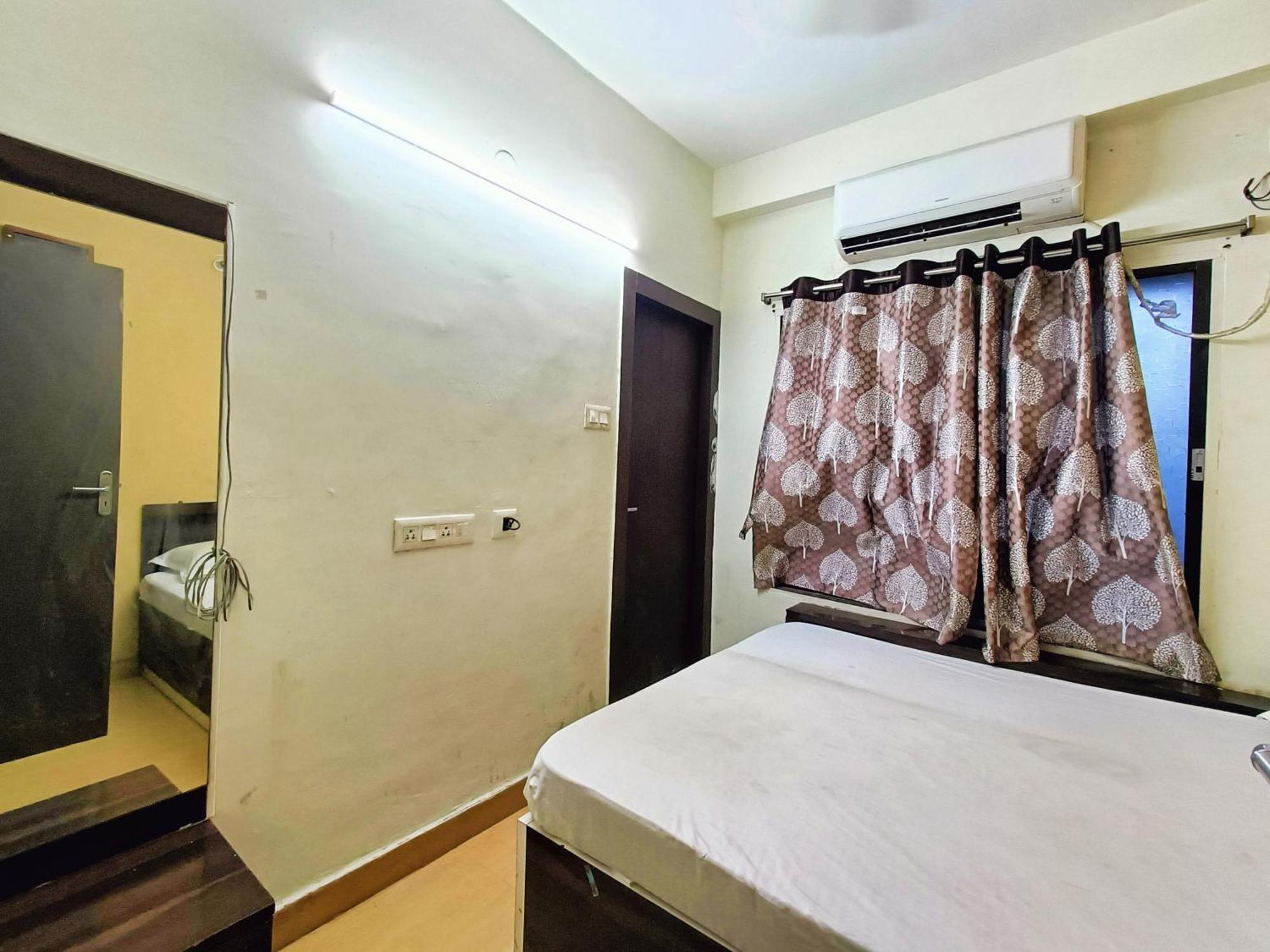 Rest Inn Hotel Newtown Road Near Tata Medical Καλκούτα Εξωτερικό φωτογραφία